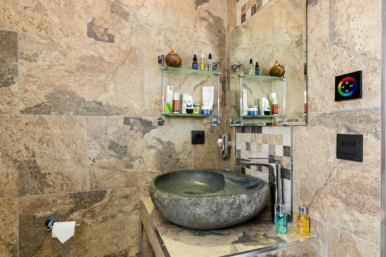 Weforyou 2 Bedrooms Penthouse At Malaga Center ภายนอก รูปภาพ
