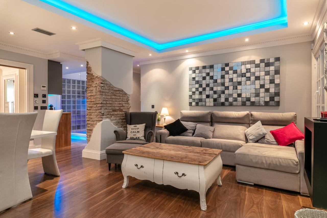 Weforyou 2 Bedrooms Penthouse At Malaga Center ภายนอก รูปภาพ